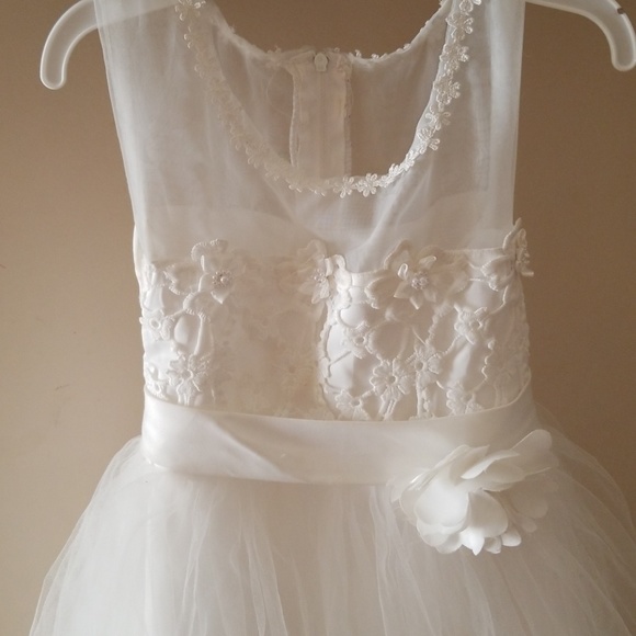 White high low flower girl dress!! - Picture 3 of 3